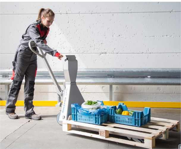 Pallet truck clearance